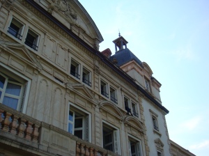 Contiki's Chateau de Cruix